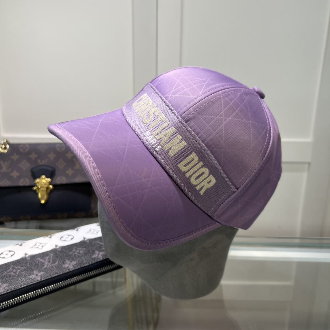 Christian Dior Caps